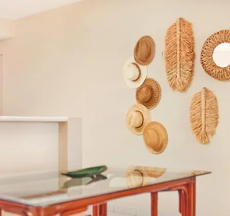 Lovely With Pool And Sea View * Фуншал