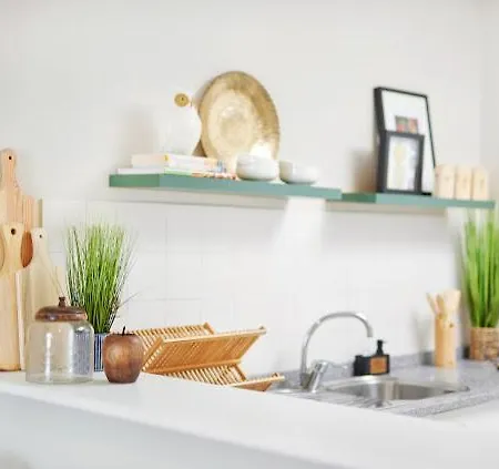 Апартаменты Lovely With Pool And Sea View *