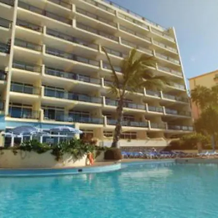 Lovely With Pool And Sea View 아파트 *